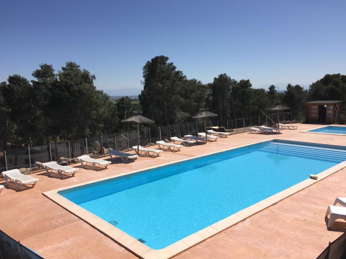 Camping Le Bois De Pins Salses-le-Chateau Exterior photo